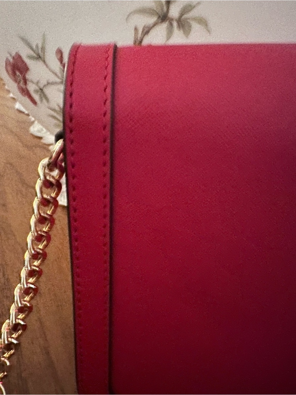 Michael Kors Red Saffiano MK Circle Logo Crossbody - Picture 3 of 8